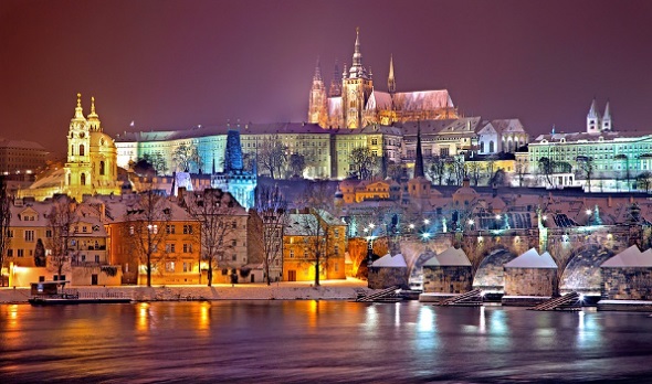Pražský hrad v noci