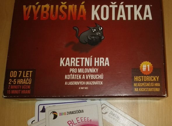 Výbušná koťátka – hit mezi karetními hrami