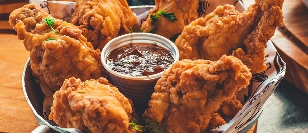 Fastfood Popeyes: Luisianská křidýlka expandují do ČR 