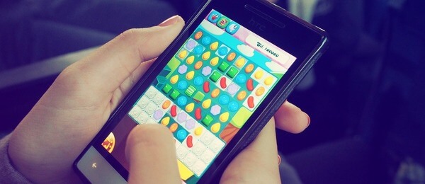 Mobilní hra Candy Crush: Zábava (nejen) na záchod