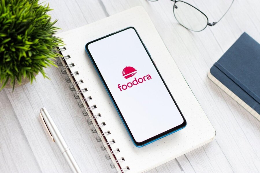 Aplikace foodora: Poznejte Dáme jídlo s novým logem i výhodami