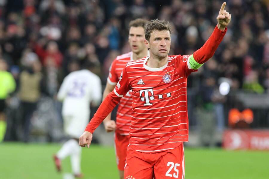 Thomas Müller povede Bayern do čtvrtfinále Ligy mistrů proti Man City