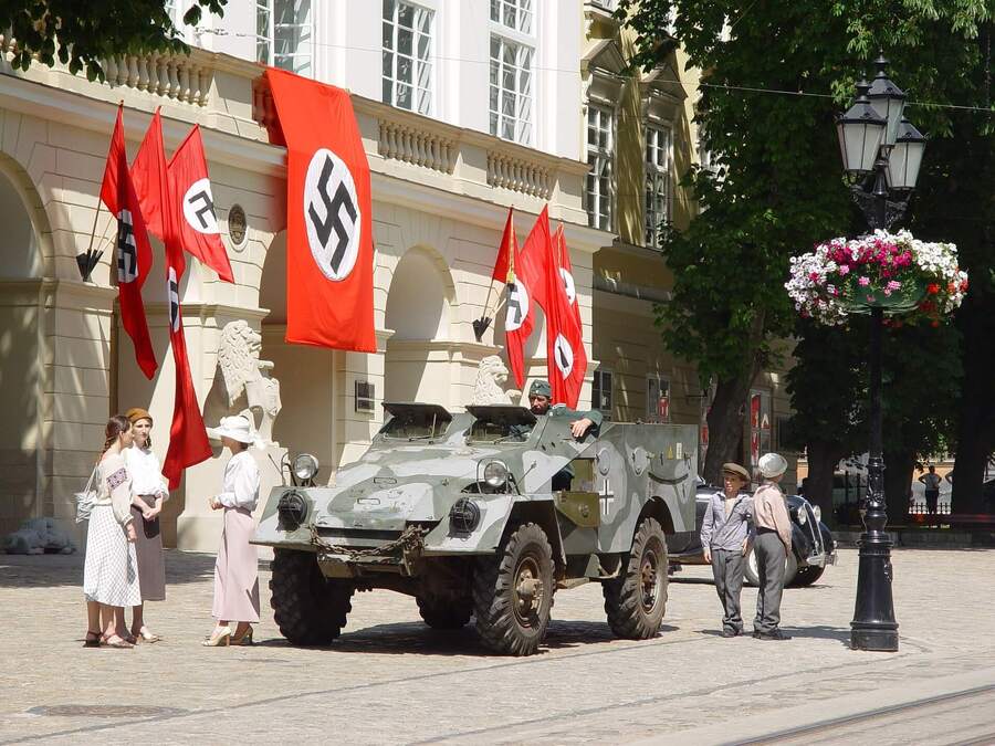 Co je svastika: Původ, historie a význam slova