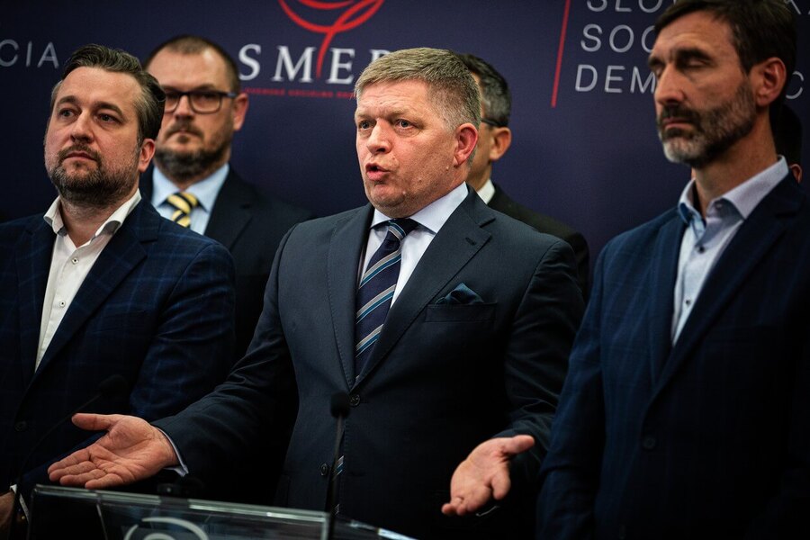 Robert Fico (SMER): Životopis, kauzy, volby