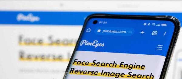 Aplikace PimEyes - vyhledávač fotek na internetu zdarma