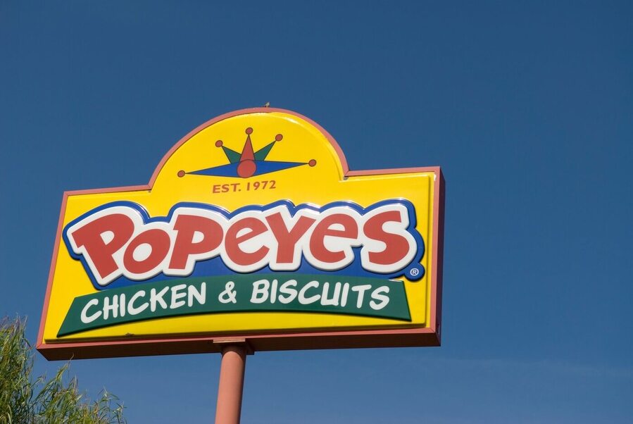 Kdy otevře Popeyes v Brně a jaké bude menu